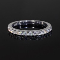 2mm-round-cut-moissanite-cluster-enternity-ring-in-s925-silver